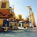 M&aacute;quina Hidrofresa Bauer de segunda mano para obras de muro pantalla en cimentaciones especiales