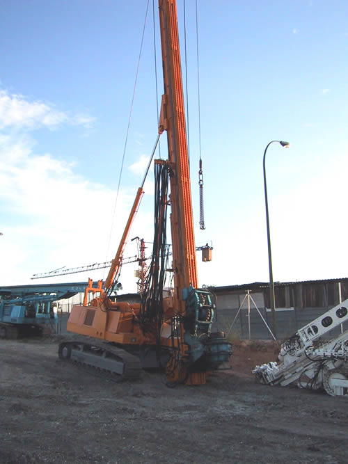 Piling rigs for large diameter boring