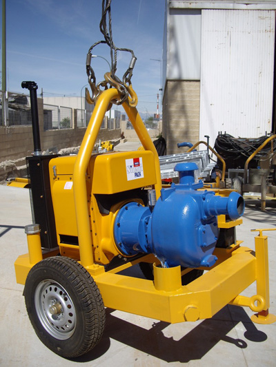 MODEL&CO, fabricante de bombas de lodos diesel autoaspirante P160D para obras de cimentaciones especiales