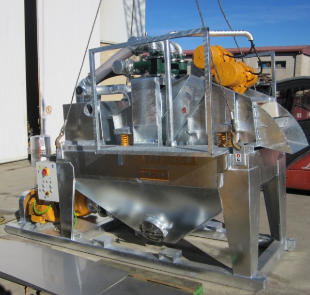 MODEL&CO, fabricante de desarenador est&aacute;ndar de lodos de simple ciclonado MD120S para obras de cimentaciones especiales. Fabricante de maquinaria de tratamiento de lodos