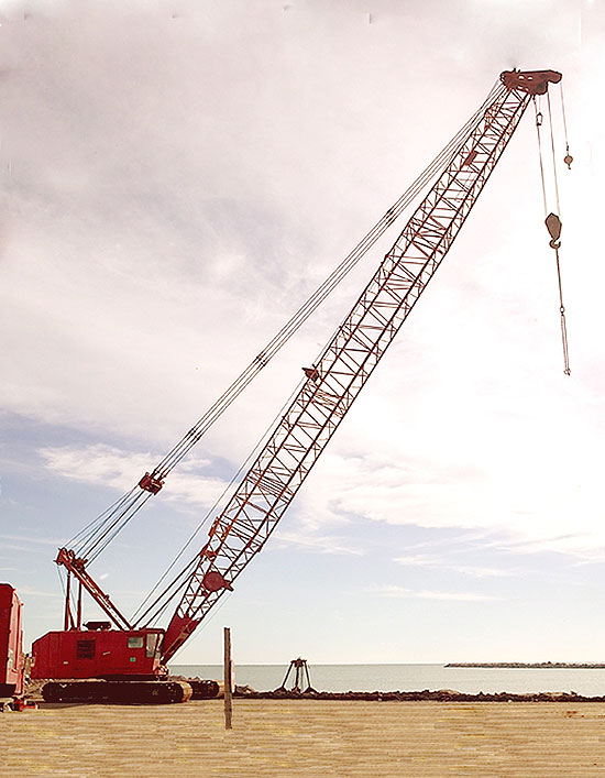 Second hand Manitowoc 4100W S2 machine. More than 100 ton ringer used crane for engineering foundation equipment worldwide