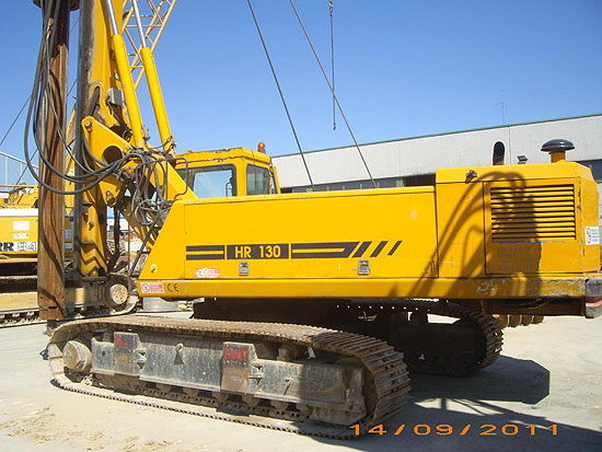 Second hand MAIT HR130 pile rig machine. Used engineering foundation equipment for piling rigs for large diameter boring